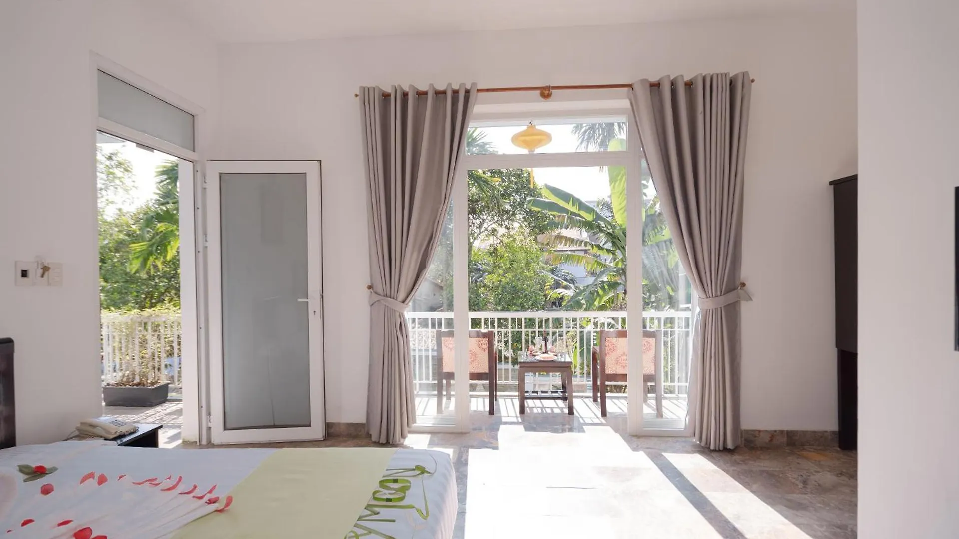 Tranquil Lucky Leaf Villa Hoi An Vietnam